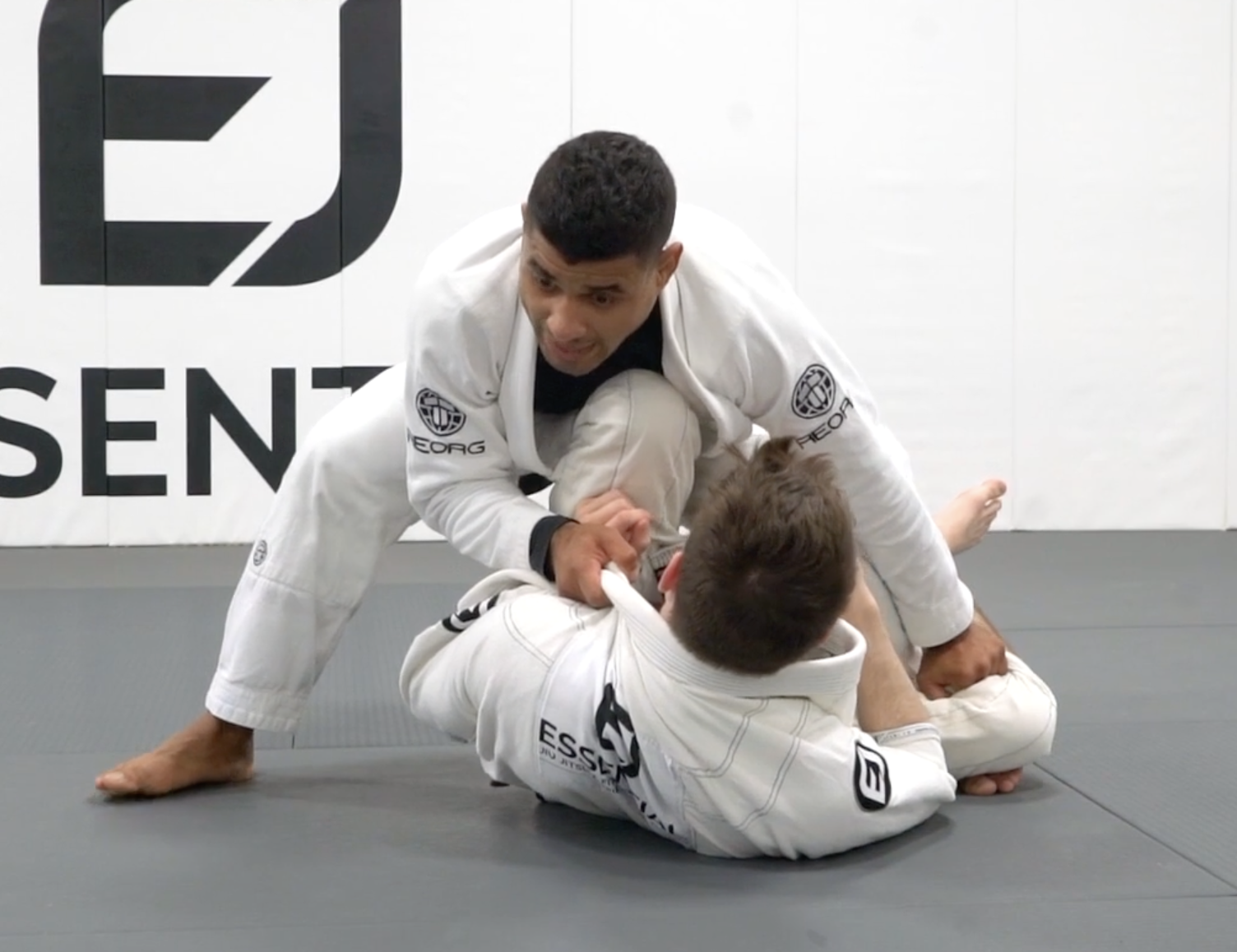 HQ to Knee Slice Transition Step 1
